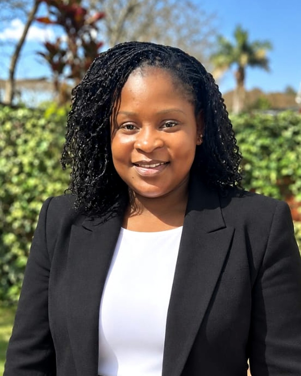 Ruvimbo Chakona, Office Manager
